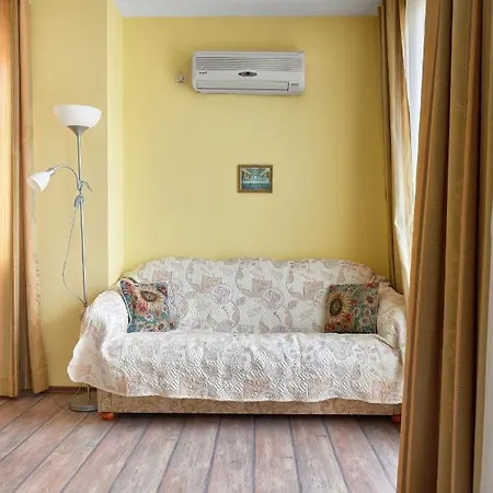 아파트 ~ Waves ~ 1bd Flat By The Sea 라브다