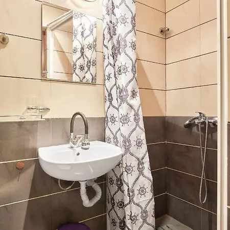 ~ Waves ~ 1bd Flat By The Sea 라브다