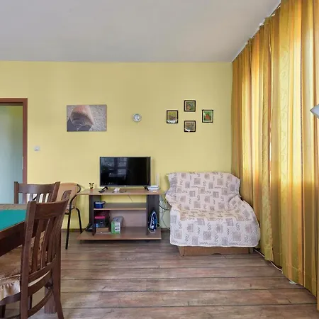 아파트 ~ Waves ~ 1bd Flat By The Sea 라브다